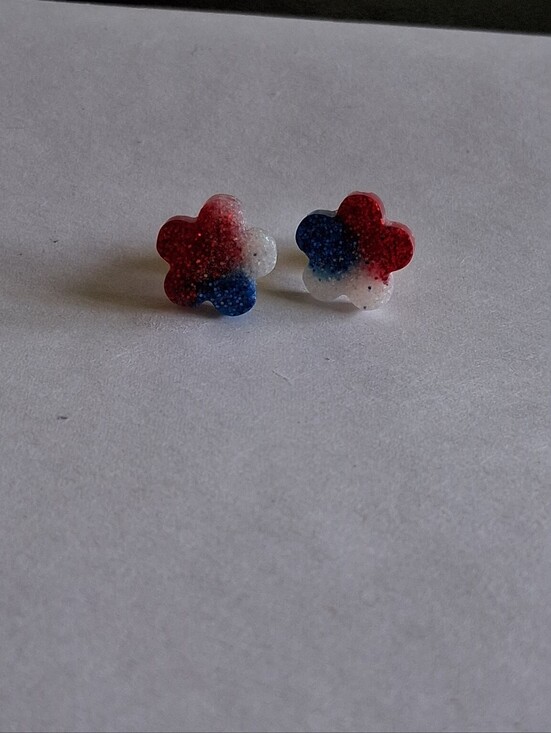 Hand Crafted Jewelry - 5/$25 Hand Crafted Red, White & Blue Flower Stud Earrings